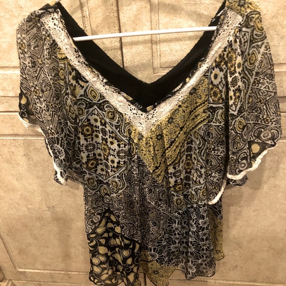 Shirt - Picture 1 of 1